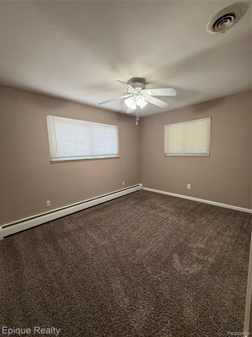 45656 Brownell Street, Utica, MI 48317