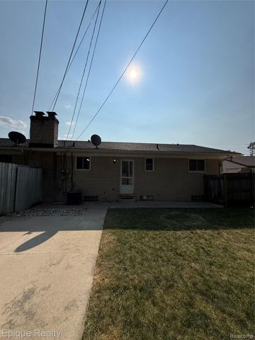 45656 Brownell Street, Utica, MI 48317