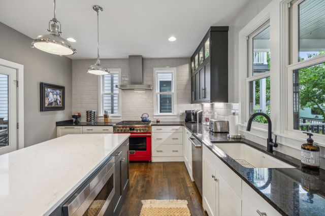 1007 10th Ave N, Nashville, TN 37208