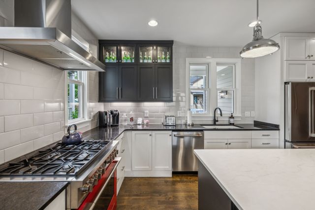 1007 10th Ave N, Nashville, TN 37208