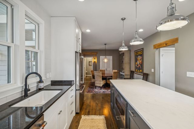 1007 10th Ave N, Nashville, TN 37208