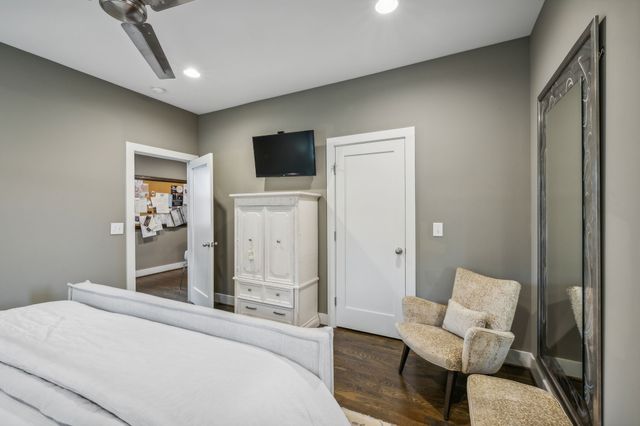 1007 10th Ave N, Nashville, TN 37208