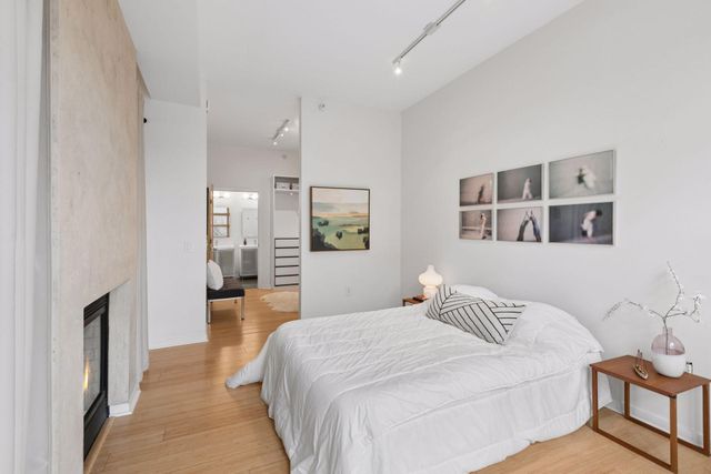 2840 Bryant Avenue S E303, Minneapolis, MN 55408