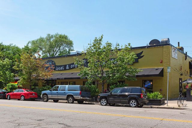 2840 Bryant Avenue S E303, Minneapolis, MN 55408