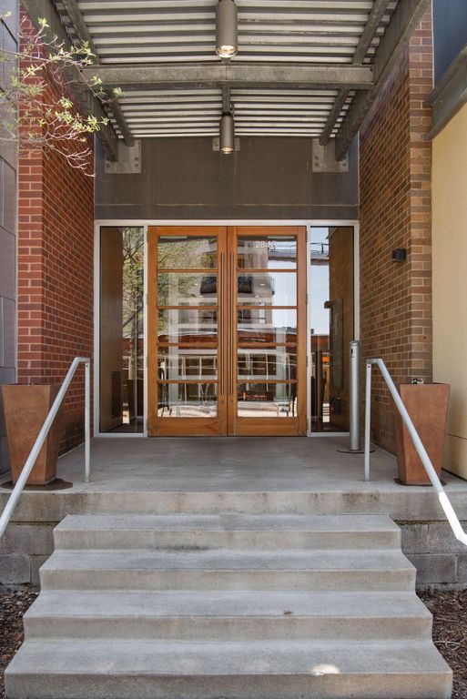 2840 Bryant Avenue S E303, Minneapolis, MN 55408 — photo 3