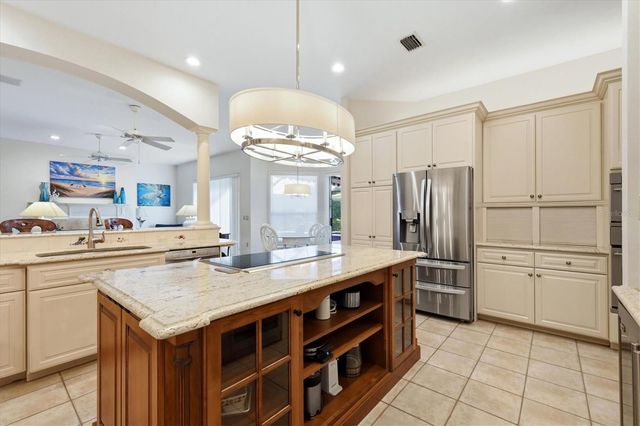 9913 LAUREL VALLEY AVENUE CIRCLE, Bradenton, FL 34202