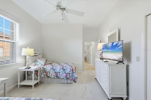 9913 LAUREL VALLEY AVENUE CIRCLE, Bradenton, FL 34202