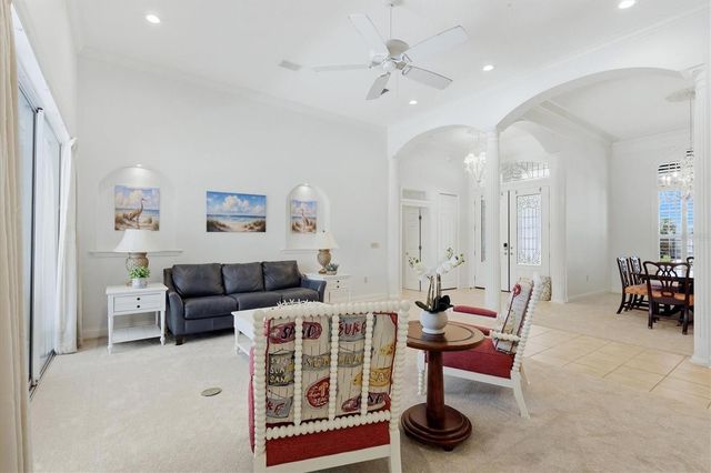 9913 LAUREL VALLEY AVENUE CIRCLE, Bradenton, FL 34202