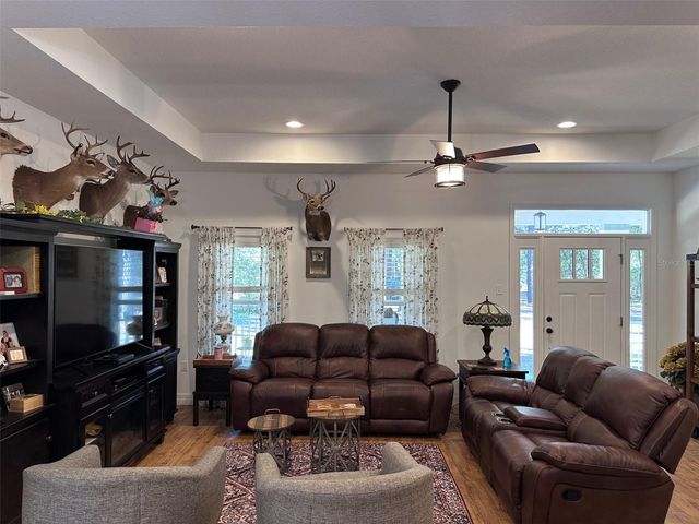 3760 SE COUNTY ROAD 337, Morriston, FL 32668