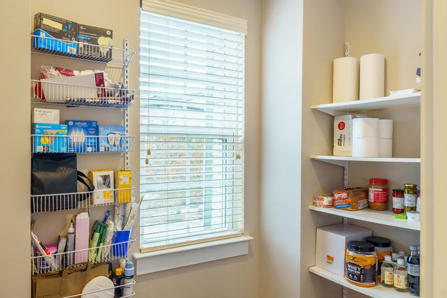 229 Slipper Shell Court, Mount Pleasant, SC 29464