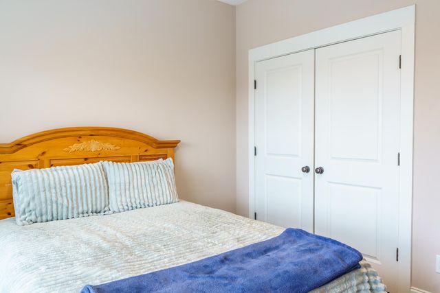 229 Slipper Shell Court, Mount Pleasant, SC 29464