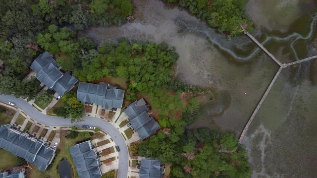 229 Slipper Shell Court, Mount Pleasant, SC 29464