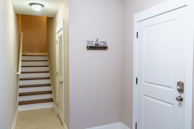 229 Slipper Shell Court, Mount Pleasant, SC 29464