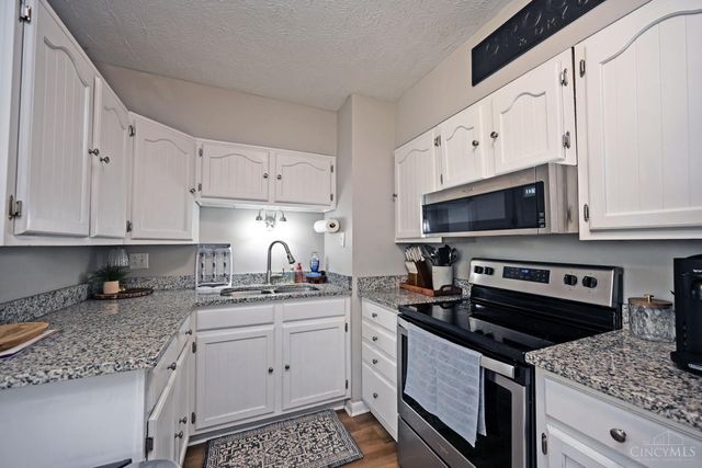 33 Beverly Drive, Hamilton, OH 45013