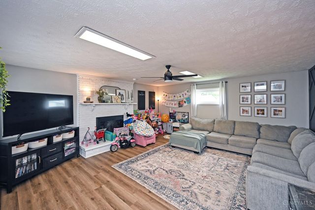 33 Beverly Drive, Hamilton, OH 45013