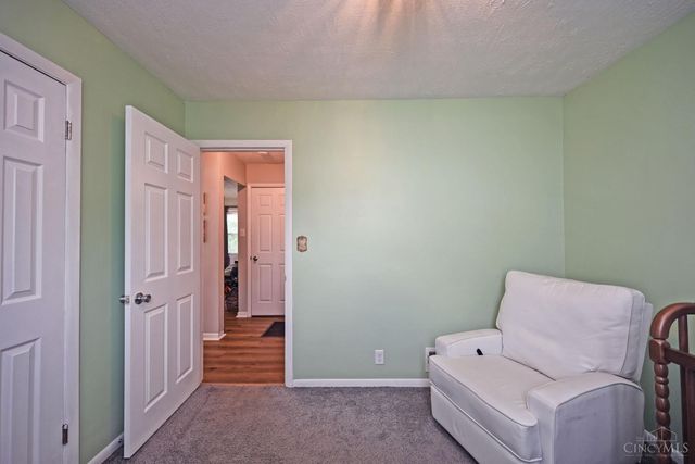 33 Beverly Drive, Hamilton, OH 45013