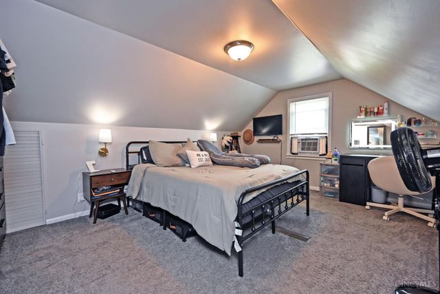 33 Beverly Drive, Hamilton, OH 45013