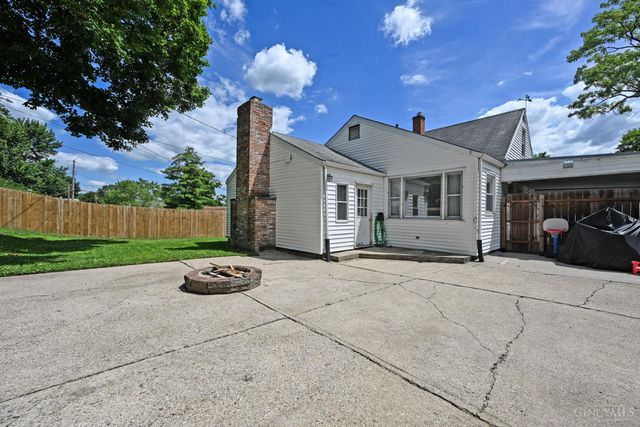 33 Beverly Drive, Hamilton, OH 45013
