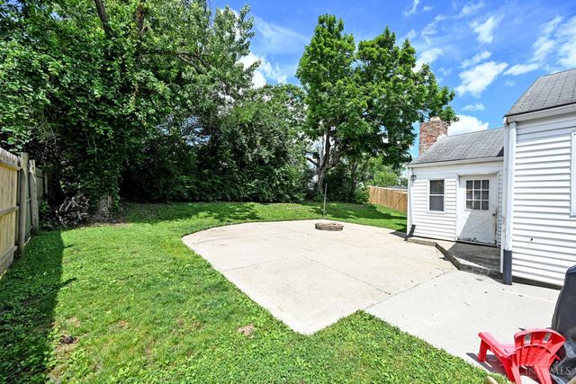 33 Beverly Drive, Hamilton, OH 45013