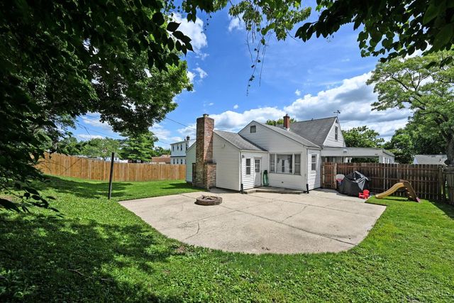 33 Beverly Drive, Hamilton, OH 45013