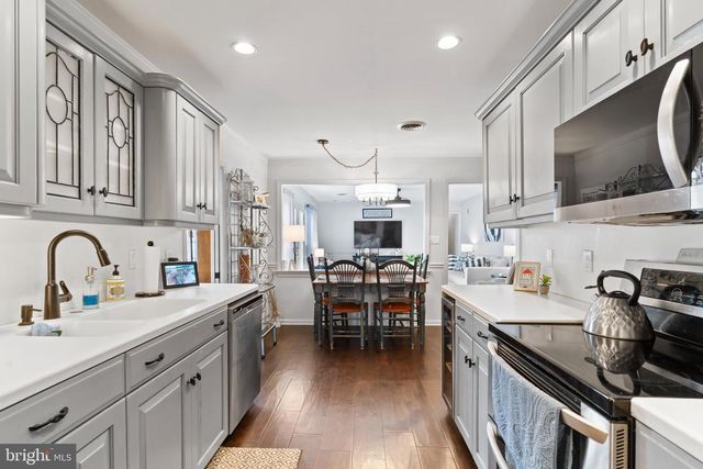 53 DEVONSHIRE SQ, Mechanicsburg, PA 17050