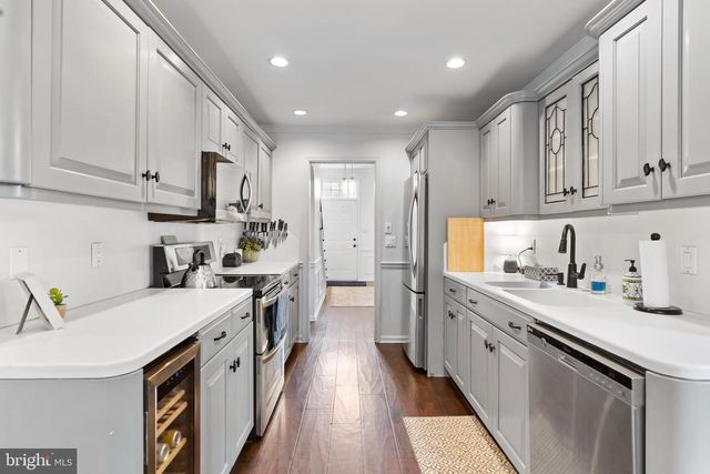 53 DEVONSHIRE SQ, Mechanicsburg, PA 17050