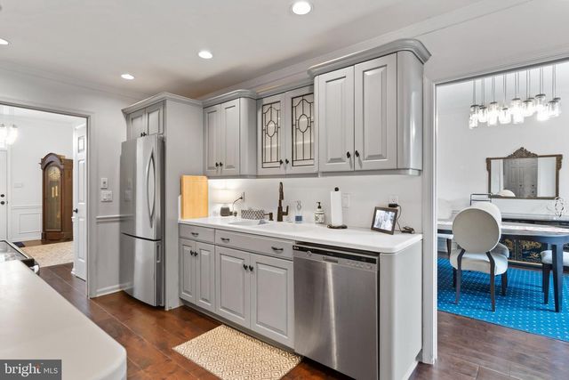 53 DEVONSHIRE SQ, Mechanicsburg, PA 17050