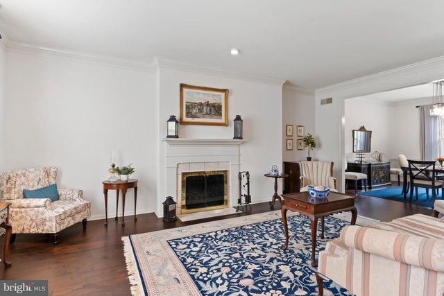 53 DEVONSHIRE SQ, Mechanicsburg, PA 17050