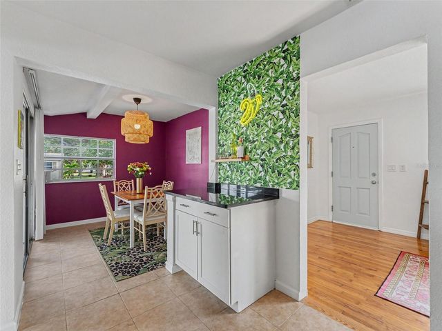 5001 20TH STREET N, St Petersburg, FL 33714