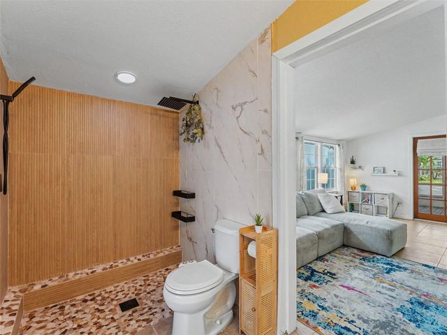 5001 20TH STREET N, St Petersburg, FL 33714