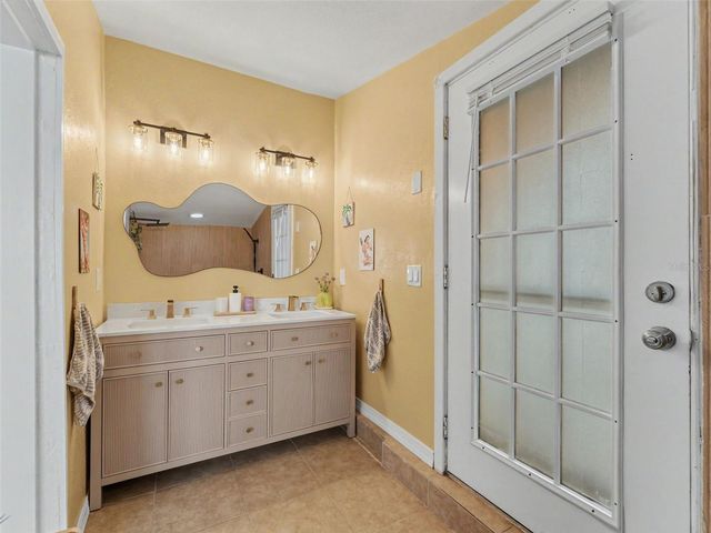 5001 20TH STREET N, St Petersburg, FL 33714