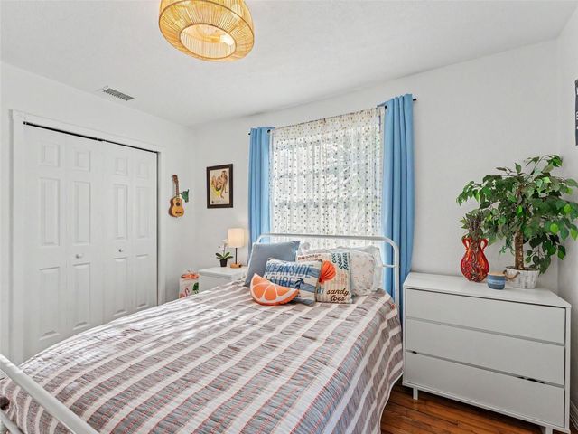 5001 20TH STREET N, St Petersburg, FL 33714