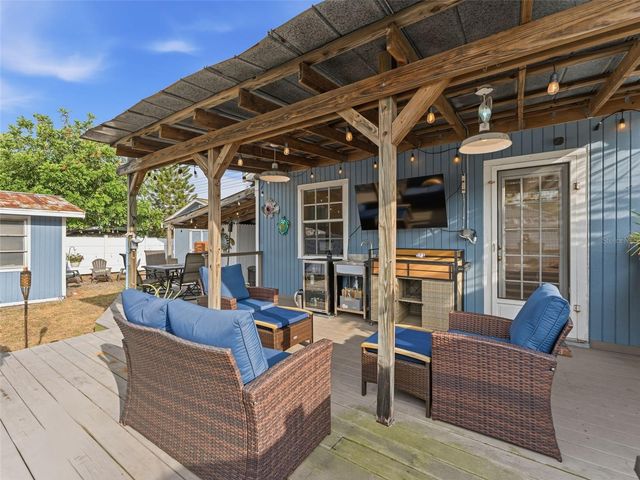 5001 20TH STREET N, St Petersburg, FL 33714