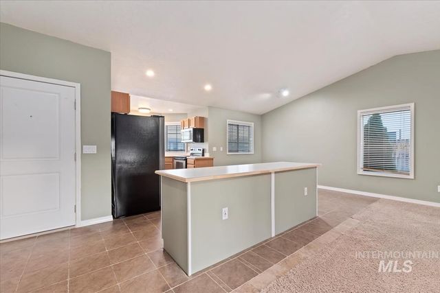 1860 N Haskett, Mountain Home, ID 83647