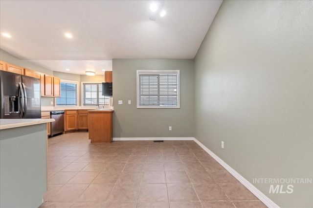 1860 N Haskett, Mountain Home, ID 83647