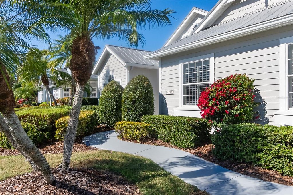 Image 14 of property listing at 4743 SPINNAKER DRIVE, Bradenton, FL 34208