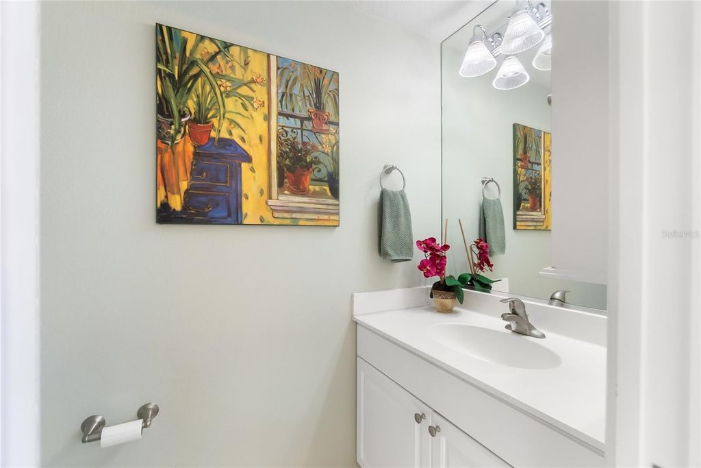 Image 24 of property listing at 4743 SPINNAKER DRIVE, Bradenton, FL 34208