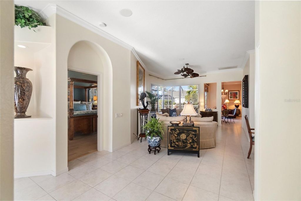 Image 41 of property listing at 4743 SPINNAKER DRIVE, Bradenton, FL 34208