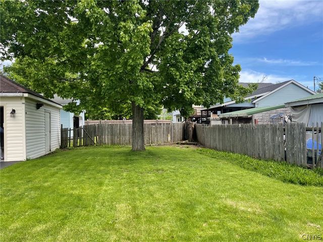 208 North Street, Oneida, NY 13421