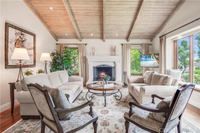 1600 Addison, Palos Verdes Estates, CA 90274