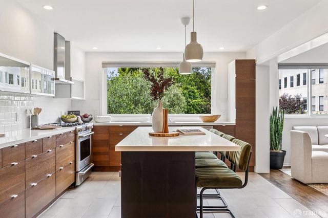 4526 California Street, San Francisco, CA 94118