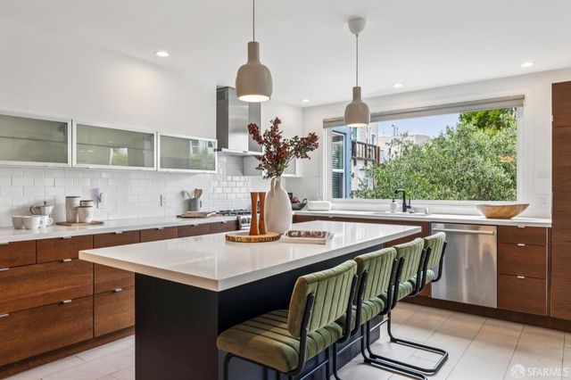4526 California Street, San Francisco, CA 94118