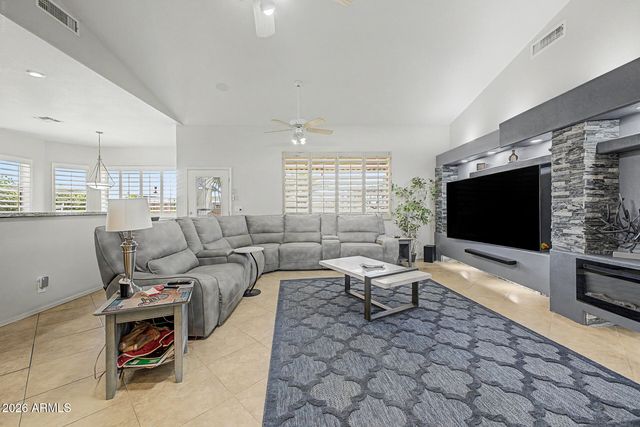 11547 E MEDINA Avenue, Mesa, AZ 85209