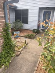 9734 Oakmont Drive, La Porte, TX 77571