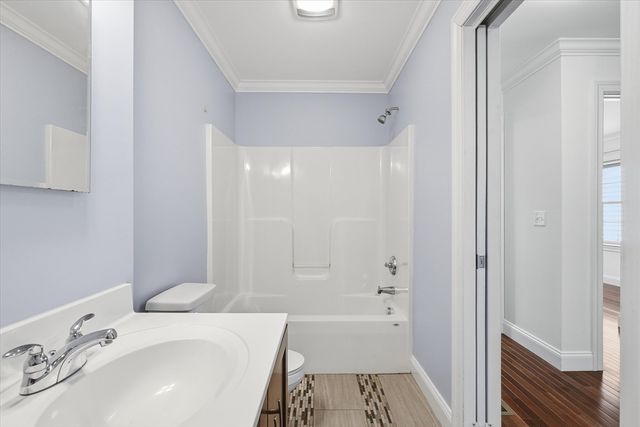 69 Horace St 1, Boston, MA 02128