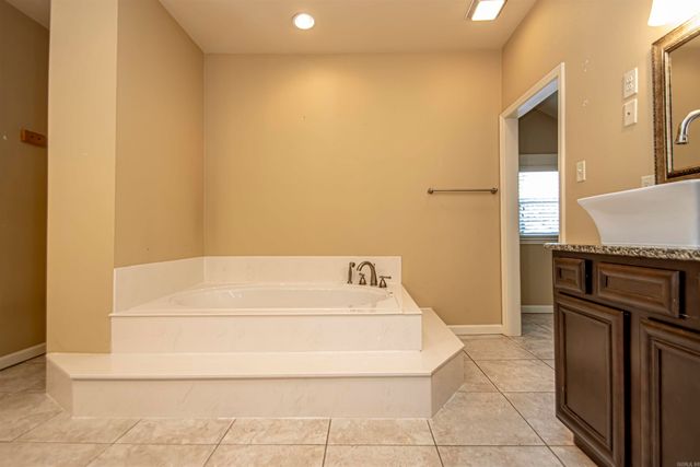 1201 W 35th Street, Little Rock, AR 72206