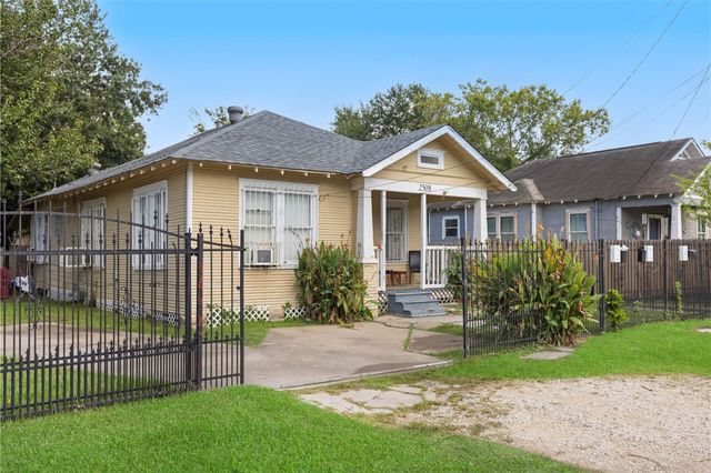2508 Everett Street, Houston, TX 77009