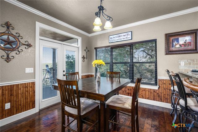 1065 Hillcrest Forest, Canyon Lake, TX 78133