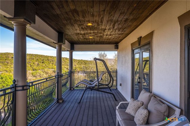 1065 Hillcrest Forest, Canyon Lake, TX 78133