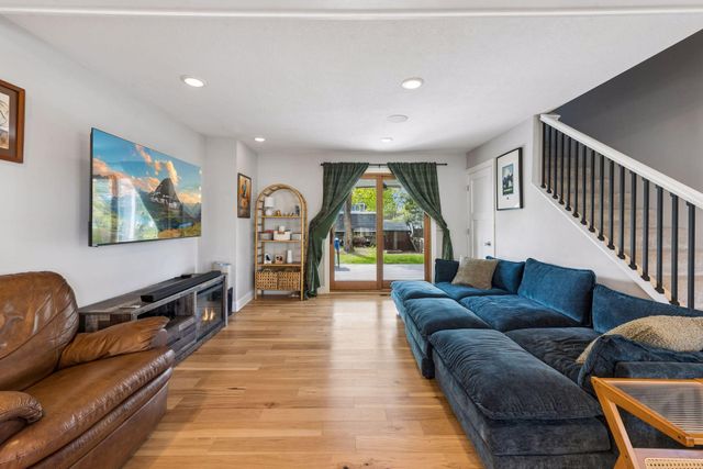 7332 3rd Avenue S, Richfield, MN 55423